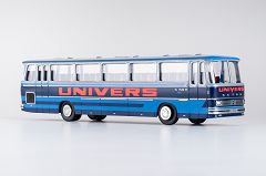 S 150 Reisebus, UNIVERS