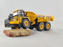 Komatsu HM 400-5 Knicklenker-Muldenkipper Komatsu HM 400-5 Knicklenker-Muldenkipper